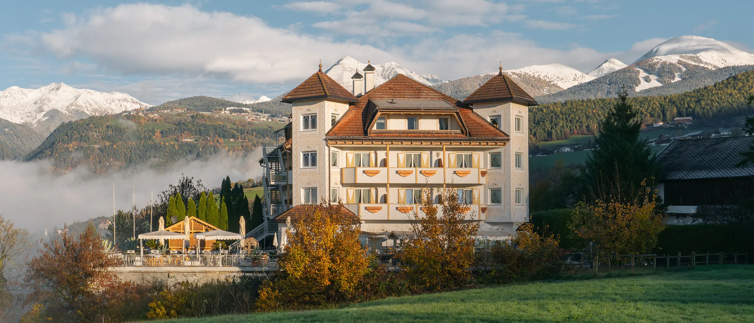 Hotel Roduna in Rodeneck: Landschaftspanorama